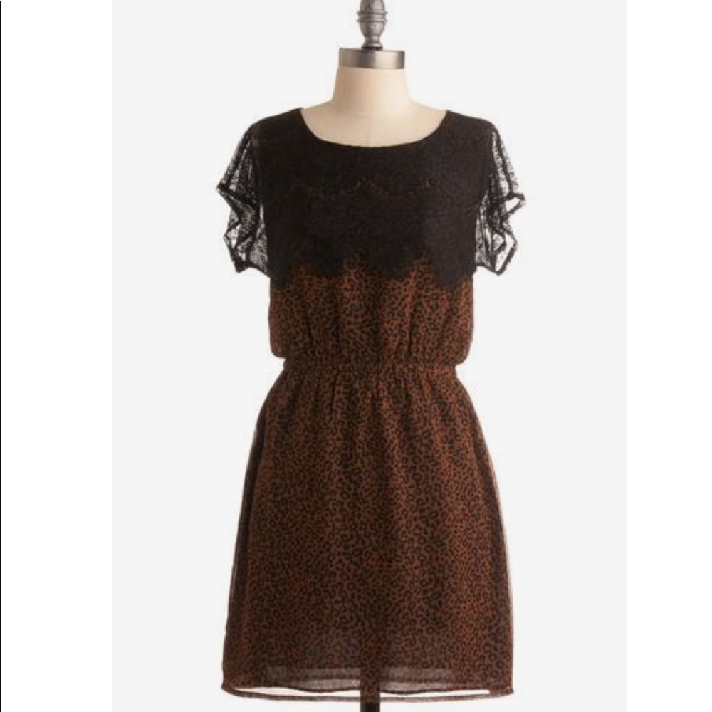 Leopard print dress with lace overlay